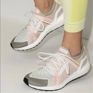 adidas(WMNS) adidas Stella McCartney x UltraBoost 20 'Pearl Rose' 9